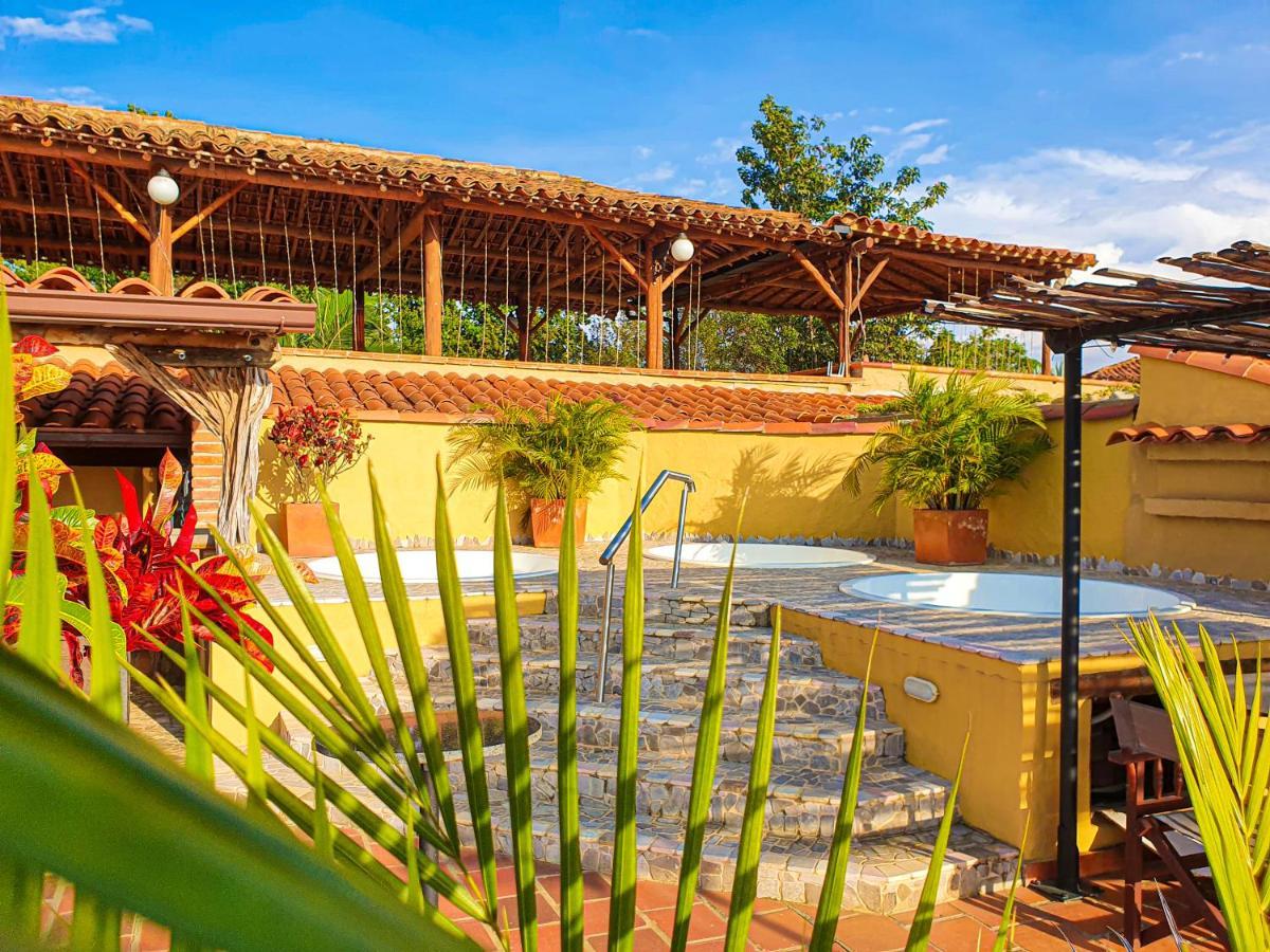 Hotel Terra Barichara Villanueva  Extérieur photo